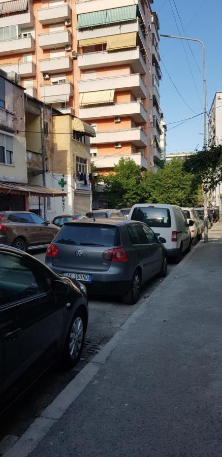 Appartamento Nevila's Tirana